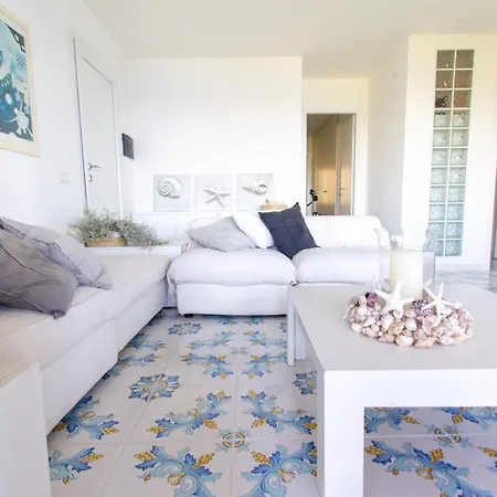 Welcomely - Porto Rotondo Sul Mare Appartement Olbia