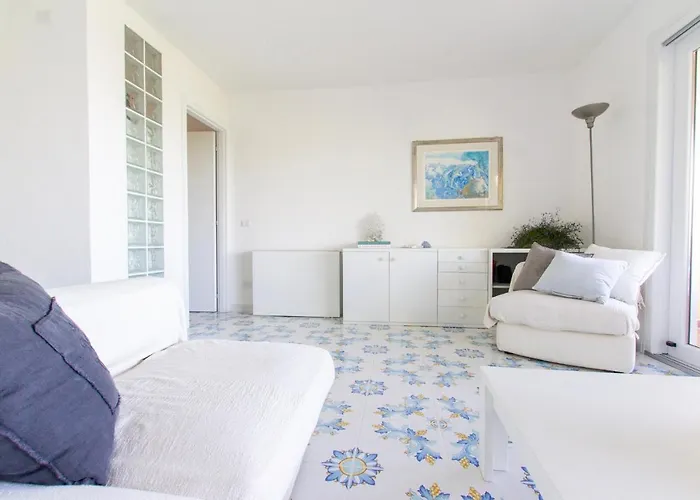 Porto Rotondo Sul Mare オルビア